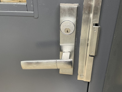 commercial Vancouver locksmith